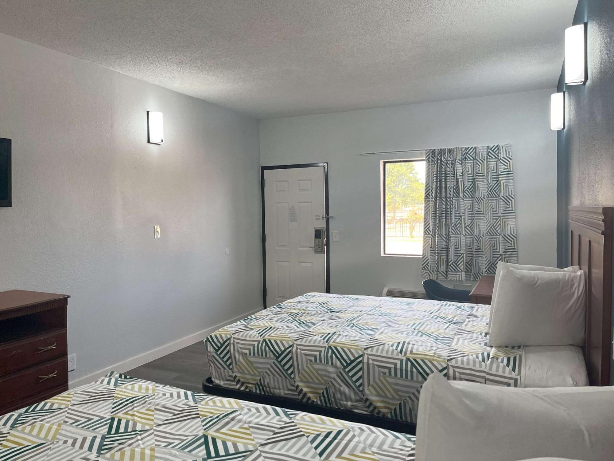 Motel 6 Cleveland, Ms - Delta State University Экстерьер фото